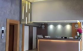 D-One Hotel